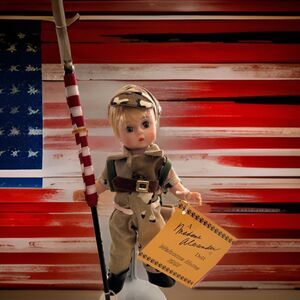 Madame Alexander Welcome Home Desert Storm 1991 Boy Doll, 8 in, 911 original box